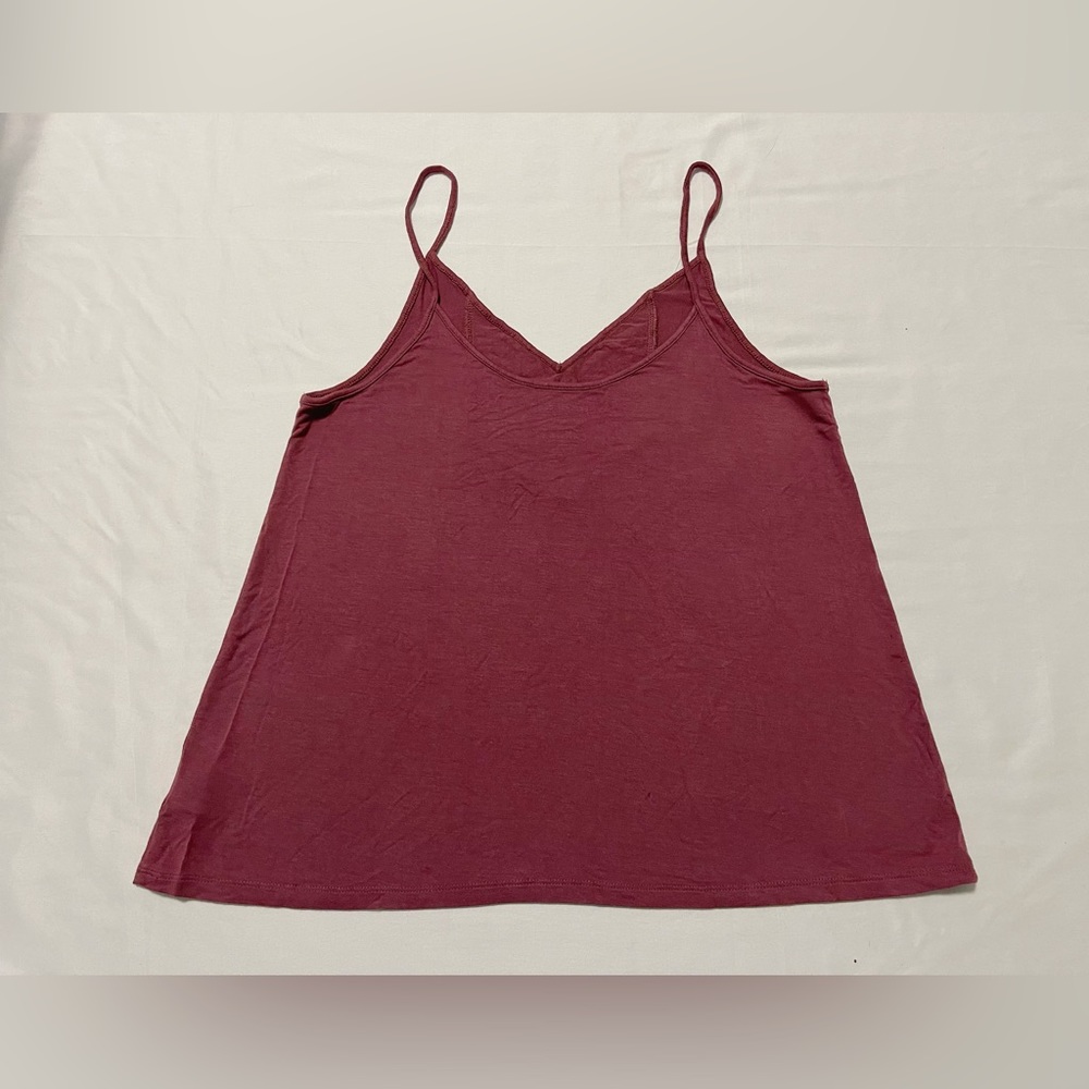 American Eagle Outfitters Soft & Sexy Cami - Picture 4 of 8